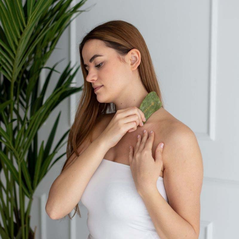 Gua Sha akmuo – trikampis – žalias - Image 3
